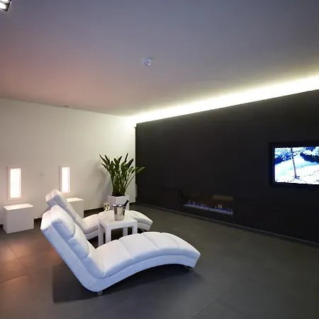 Aquabello 4*